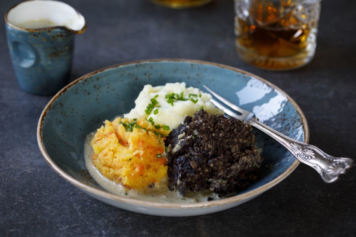 Scottish food - haggis neeps n tatties